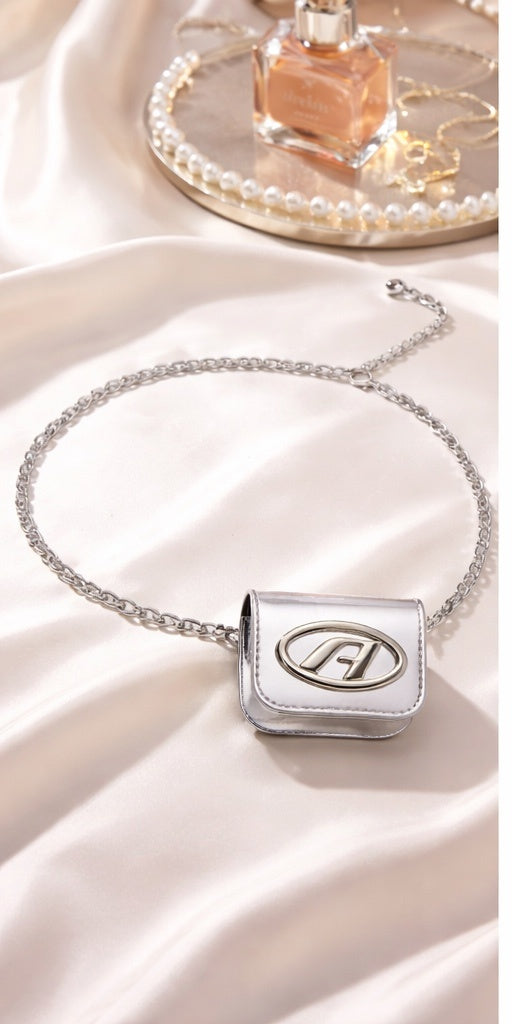 Women Chain belt mini purse